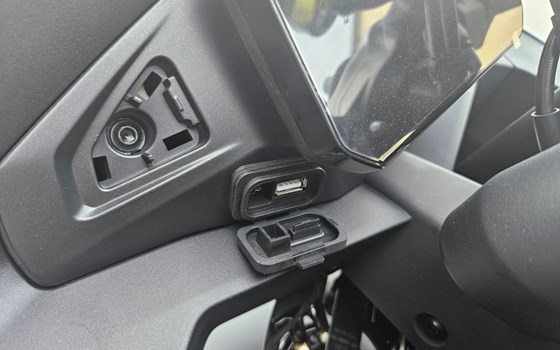 Neufahrzeug CFMOTO 675SR-R - Bild 20