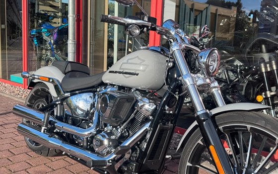 Gebrauchtmotorrad Harley-Davidson Softail Breakout 117 - Bild 7