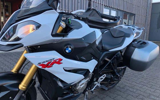 Gebrauchtmotorrad BMW S 1000 XR - Bild 2