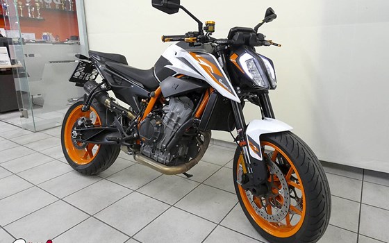 Gebrauchtmotorrad KTM 890 Duke - Bild 1