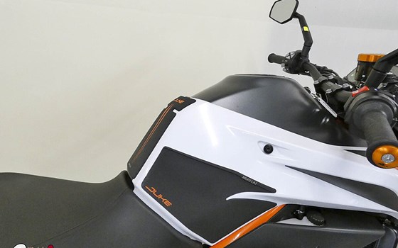 Gebrauchtmotorrad KTM 890 Duke - Bild 10