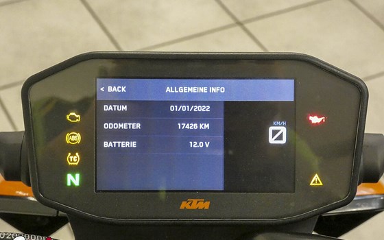 Gebrauchtmotorrad KTM 890 Duke - Bild 11