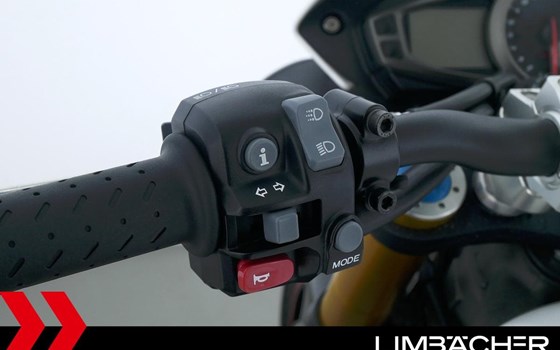 Gebrauchtmotorrad Triumph Speed Triple R - Bild 21