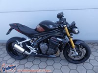 Gebrauchtmotorrad Triumph Speed Triple 1200 RS