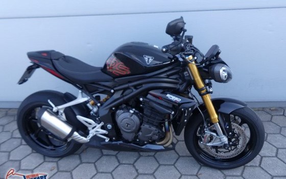Gebrauchtmotorrad Triumph Speed Triple 1200 RS - Bild 1