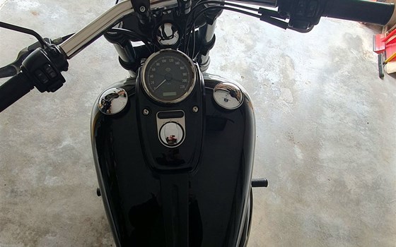 Gebrauchtmotorrad Harley-Davidson Dyna Fat Bob FXDF - Bild 2