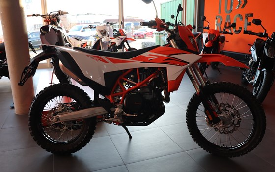 Gebrauchtmotorrad KTM 690 Enduro R - Bild 2