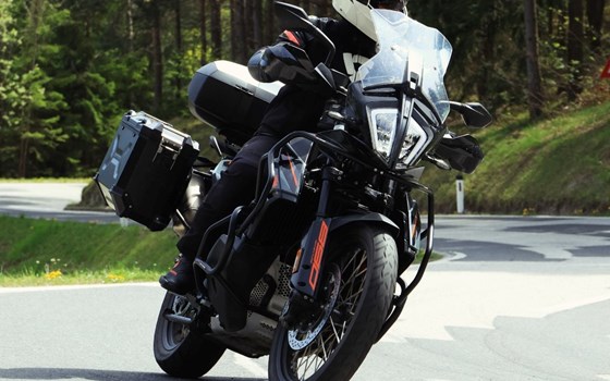 Gebrauchtmotorrad KTM 890 Adventure - Bild 1