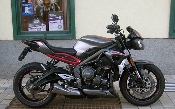 Gebrauchtmotorrad Triumph Street Triple 765 R - Bild 1