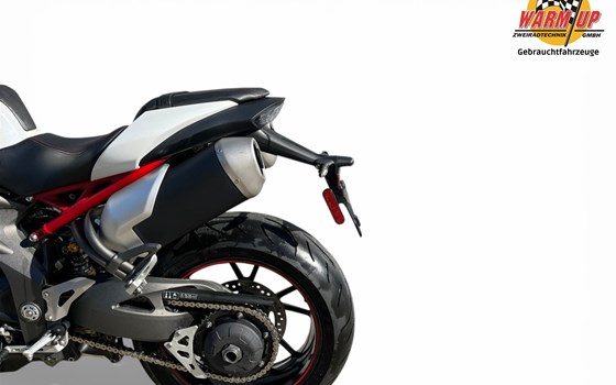 Gebrauchtmotorrad Triumph Speed Triple R - Bild 14