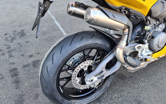 Neufahrzeug Ducati Panigale V2 S - Bild 3