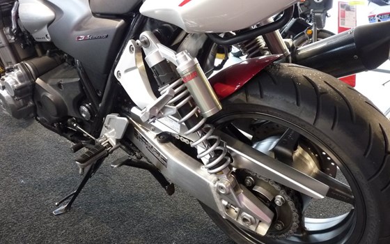 Gebrauchtmotorrad Honda CB 1300 S - Bild 8