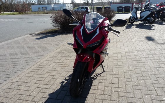 Gebrauchtmotorrad Honda CBR650R - Bild 3