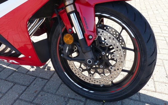 Gebrauchtmotorrad Honda CBR650R - Bild 7