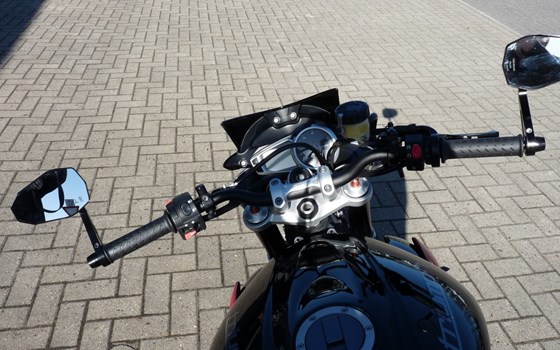 Gebrauchtmotorrad Triumph Street Triple - Bild 11