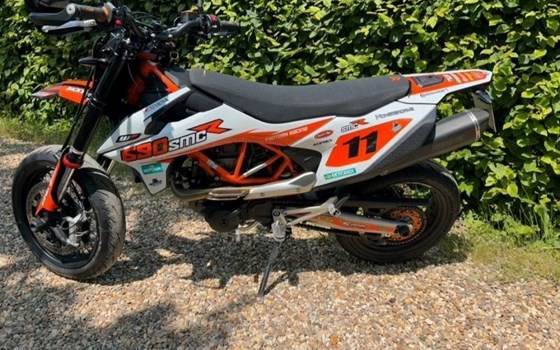 Gebrauchtmotorrad KTM 690 SMC R - Bild 4