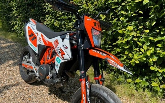 Gebrauchtmotorrad KTM 690 SMC R - Bild 6