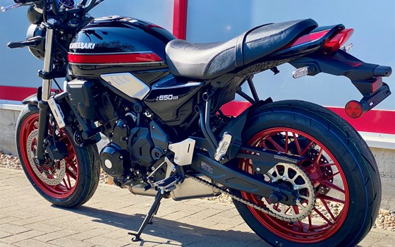 Neufahrzeug Kawasaki Z650 RS - Bild 6