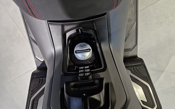 Neufahrzeug Honda Forza 350 Special Edition - Bild 10