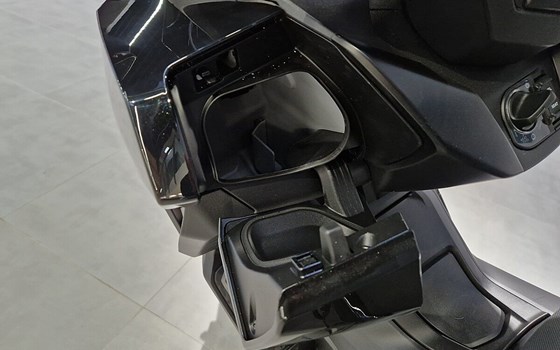 Neufahrzeug Honda Forza 350 Special Edition - Bild 8