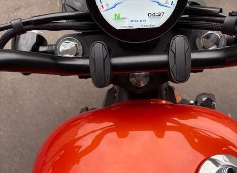 Gebrauchtmotorrad QJ Motor SRV 125 - Bild 4