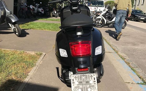 Neufahrzeug Vespa GTV 300 - Bild 6