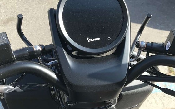 Neufahrzeug Vespa GTV 300 - Bild 8