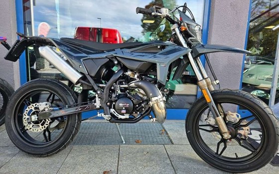 Neufahrzeug Beta RR Motard 2T 50 X special edition - Bild 1