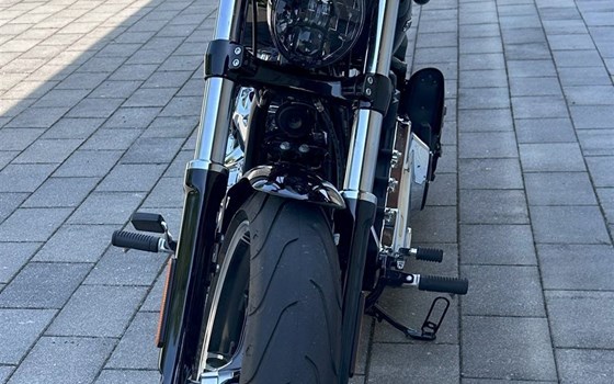 Gebrauchtmotorrad Harley-Davidson Softail Breakout 114 FXBRS - Bild 10