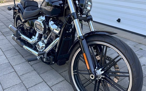 Gebrauchtmotorrad Harley-Davidson Softail Breakout 114 FXBRS - Bild 2