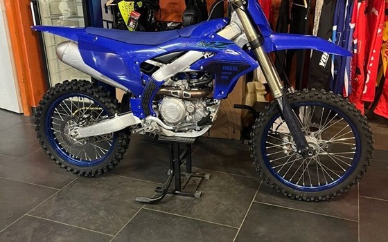 Gebrauchtmotorrad Yamaha YZ450F - Bild 3