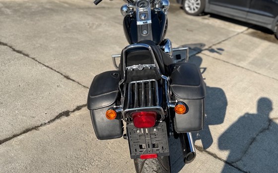 Gebrauchtmotorrad Harley-Davidson Softail Custom FXSTC - Bild 4