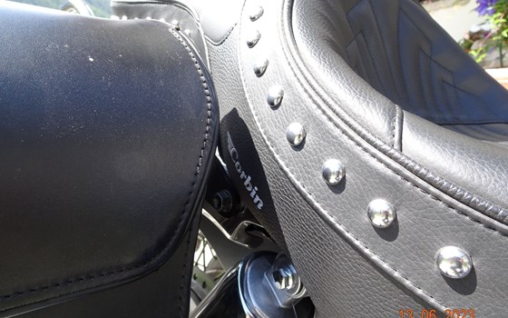 Gebrauchtmotorrad Honda VT 750 - Bild 3