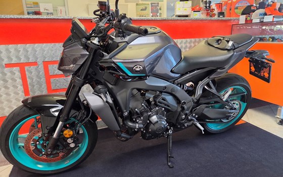 Gebrauchtmotorrad Yamaha MT-09 Y-AMT - Bild 4