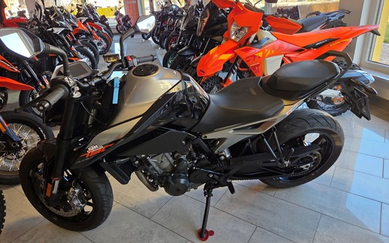 Gebrauchtmotorrad KTM 790 Duke - Bild 2