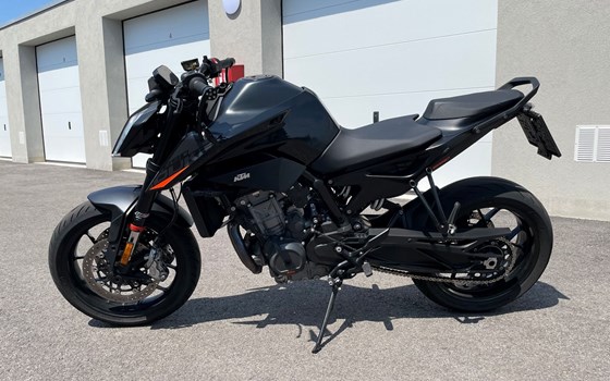 Gebrauchtmotorrad KTM 890 Duke - Bild 1