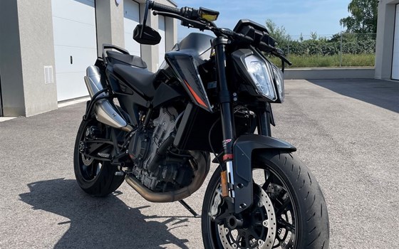 Gebrauchtmotorrad KTM 890 Duke - Bild 2