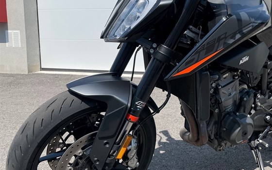 Gebrauchtmotorrad KTM 890 Duke - Bild 4