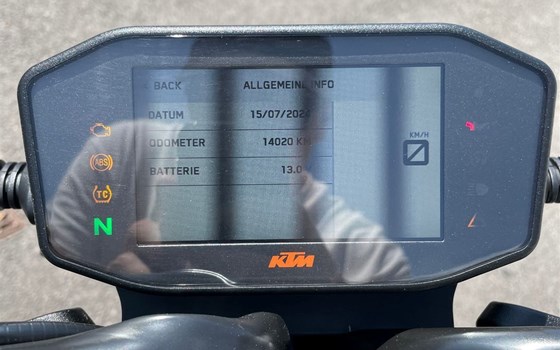 Gebrauchtmotorrad KTM 890 Duke - Bild 5