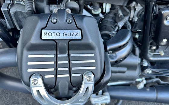 Gebrauchtmotorrad Moto Guzzi V9 Bobber Special Edition - Bild 4