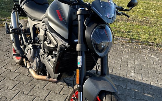 Gebrauchtmotorrad Ducati Monster + - Bild 4
