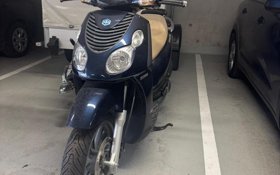 Gebrauchtmotorrad Piaggio Carnaby 125 - Bild 4