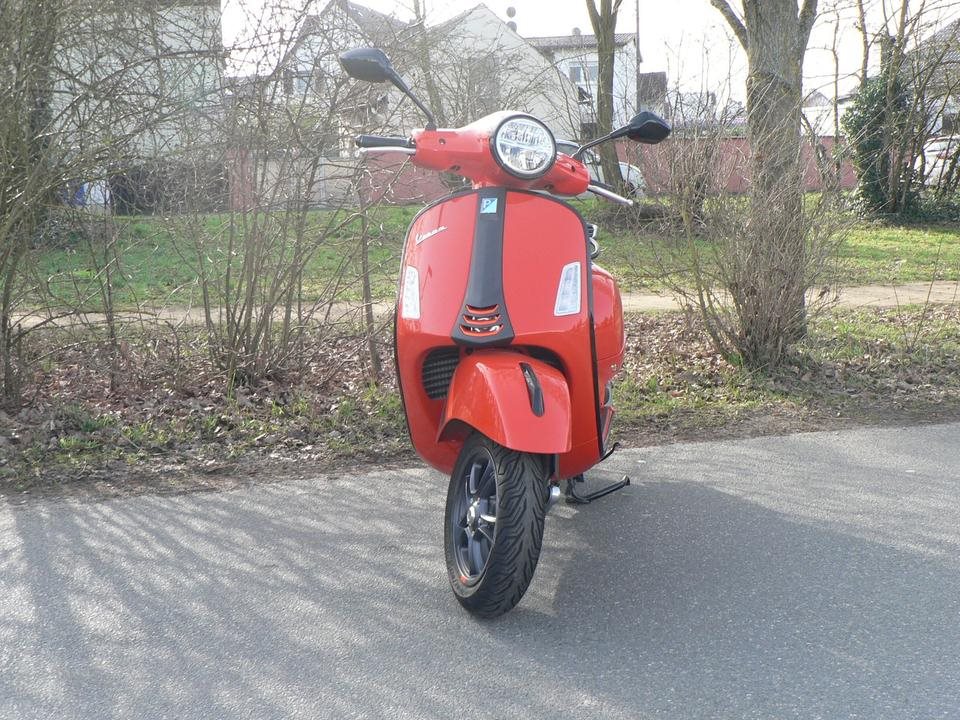 Vespa GTS 300 i.e. Super Sport