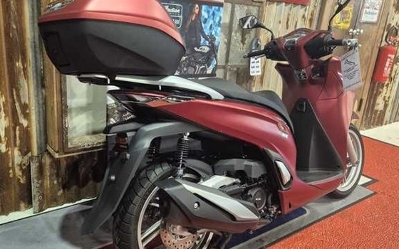 Gebrauchtmotorrad Honda SH350i - Bild 8