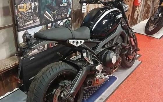 Gebrauchtmotorrad Yamaha XSR900 - Bild 8