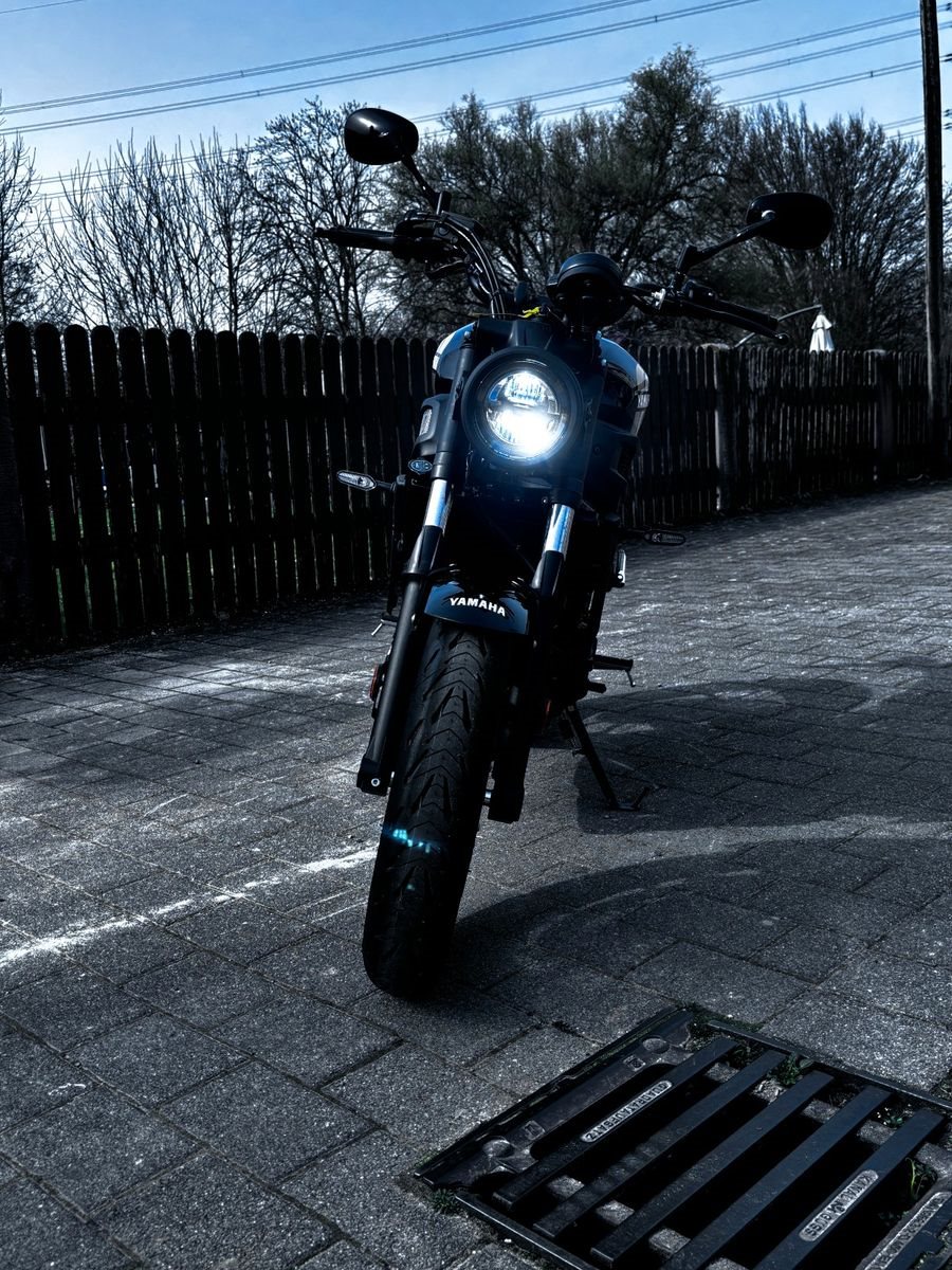 Yamaha XSR700