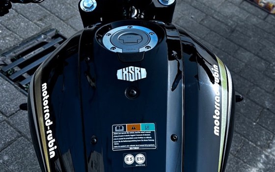 Gebrauchtmotorrad Yamaha XSR700 - Bild 10