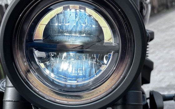 Gebrauchtmotorrad Yamaha XSR700 - Bild 12