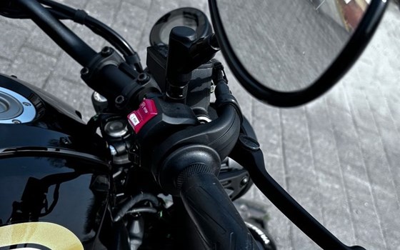 Gebrauchtmotorrad Yamaha XSR700 - Bild 14