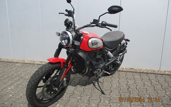 Gebrauchtmotorrad Ducati Scrambler Icon - Bild 2
